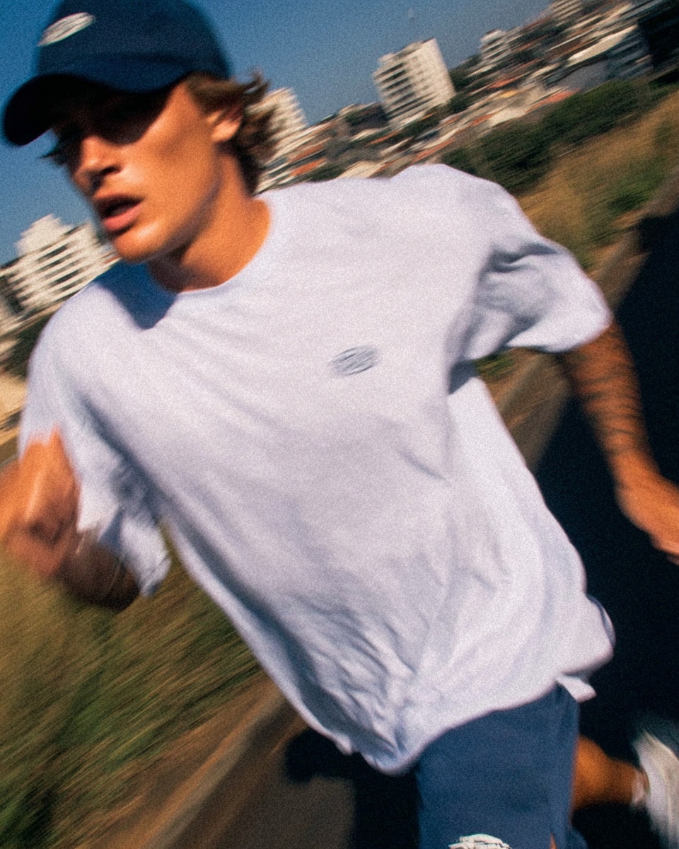 Dynamic Running Photography for Active Lifestyle