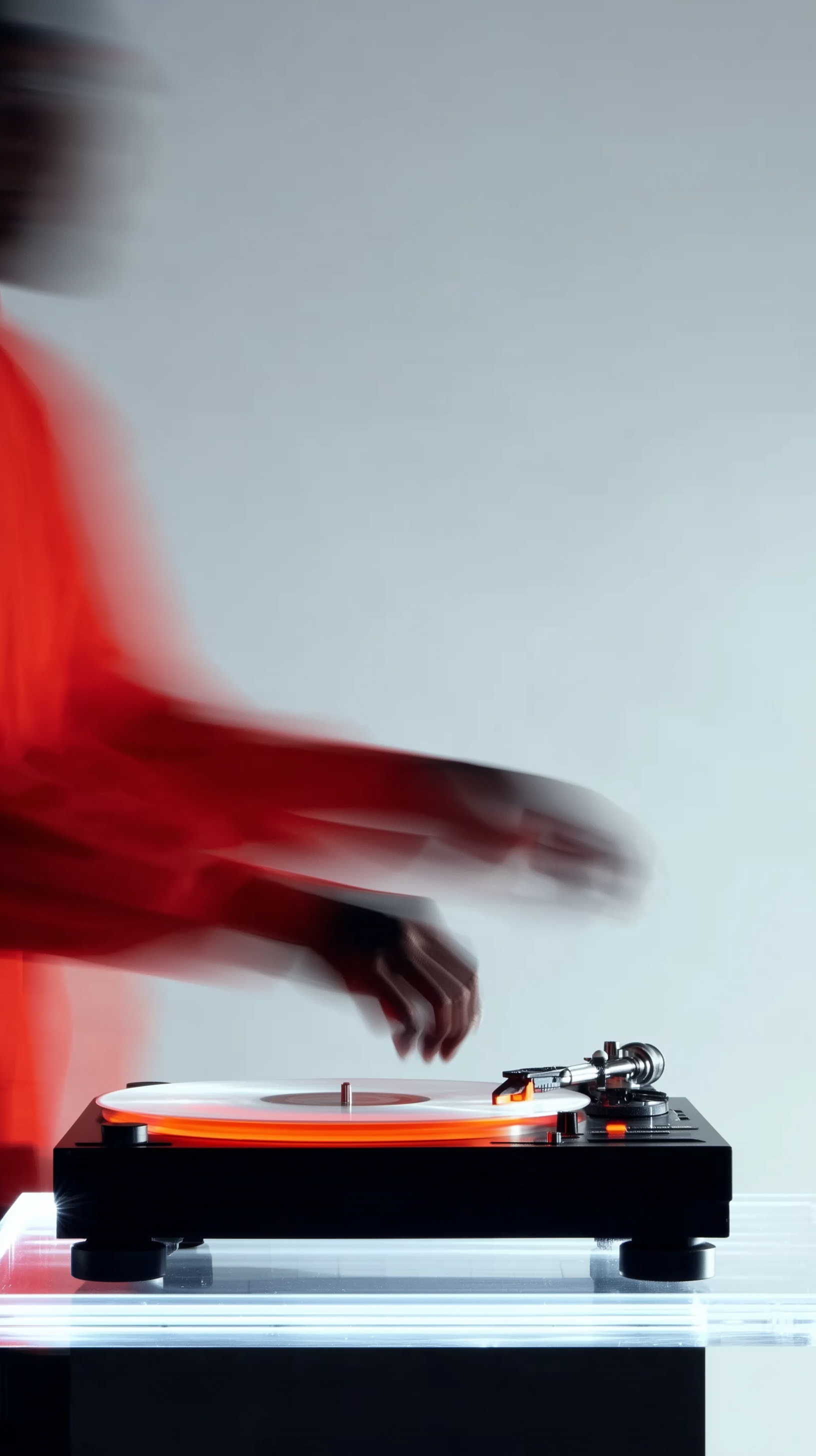 Elevate Your Sound: Premium Vinyl Turntable Experience