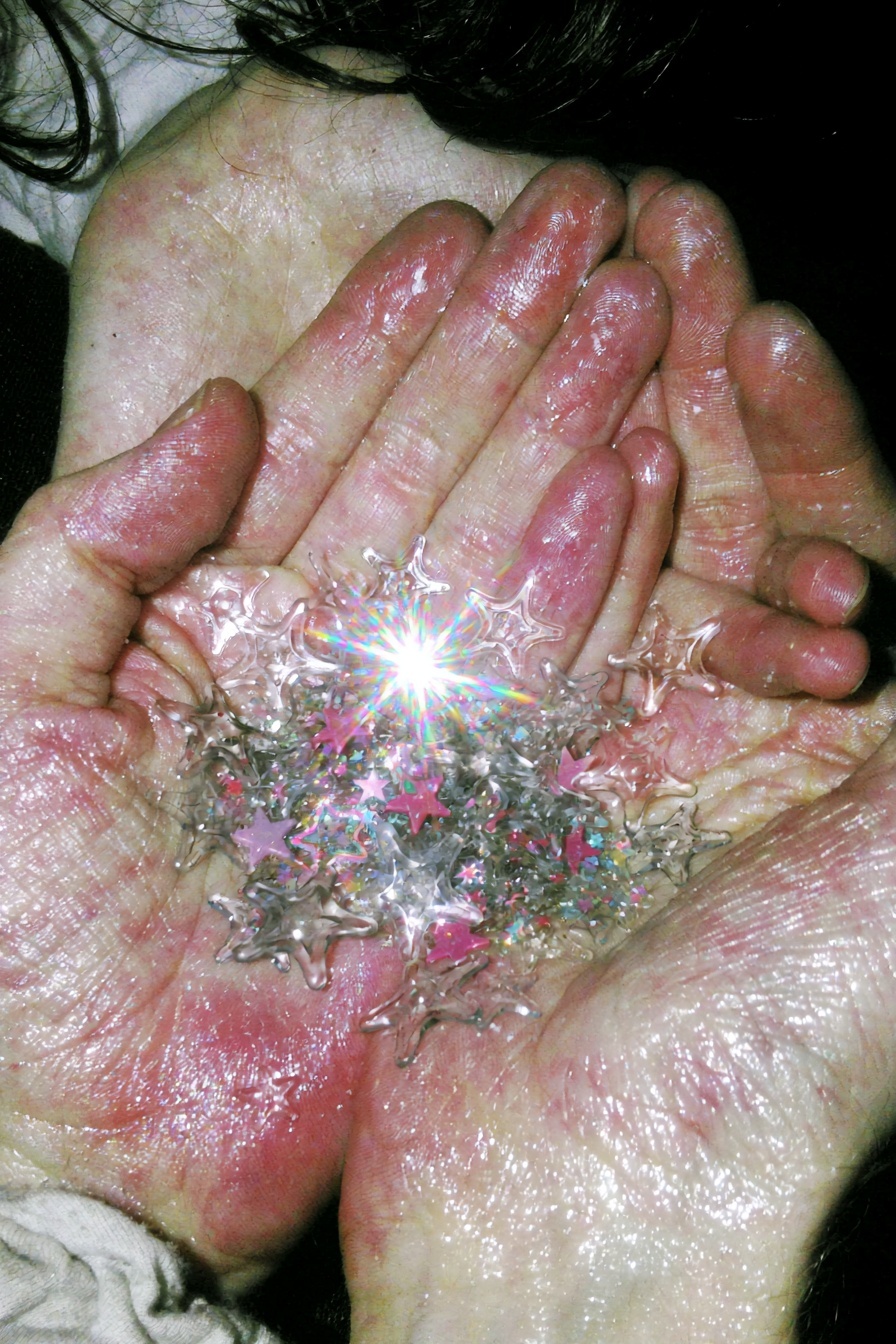 Dreamy Colorful Stars: Embrace Y2K Nostalgia